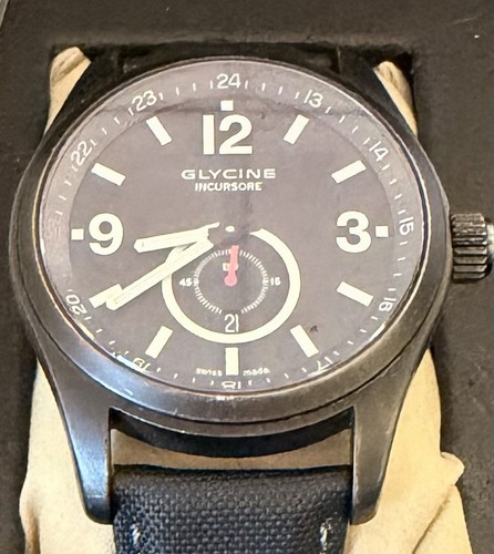 Glycine incursore black jack - black,